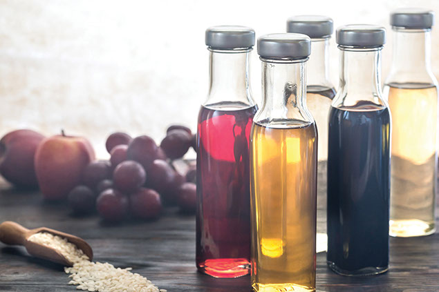Image of a varity of different vinegars.