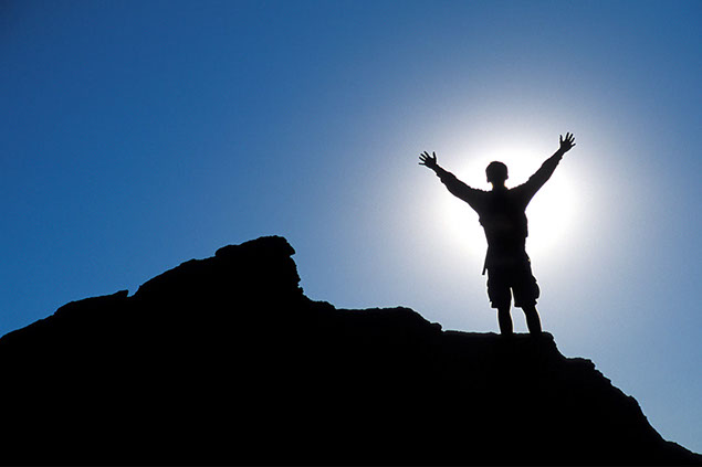 Image of person defeating fear of heights.