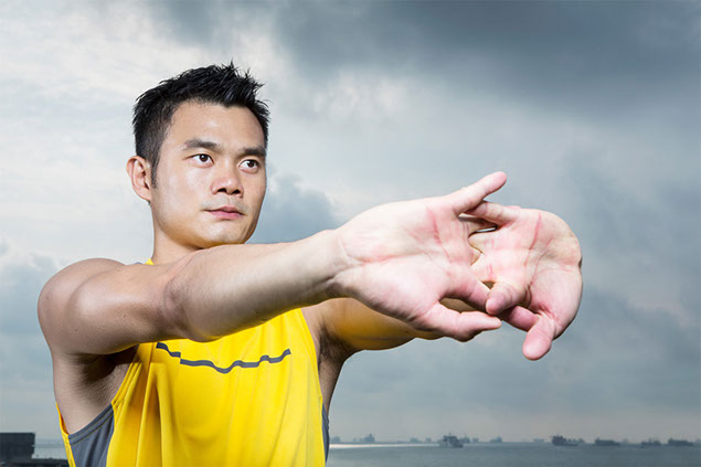Image of man about to start exercising.